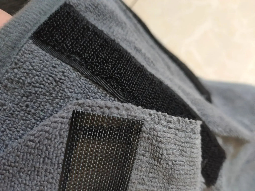 1pc Pet Bathrobe Fast Drying Towel Microfiber Absorbent Soft Bath Robe Adjustable Towel Grooming Coat for Small Medium Large Dog
